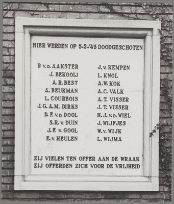 Als de voordeur kon spreken 1 – Plaquette BW-laan 42